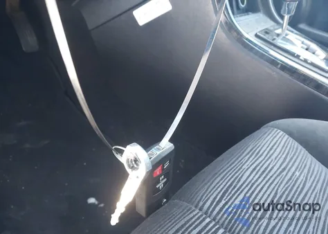 2010 Mazda Mazda6 I Touring из США, поврежденный, VIN 1YVHZ8CH3A5M28071